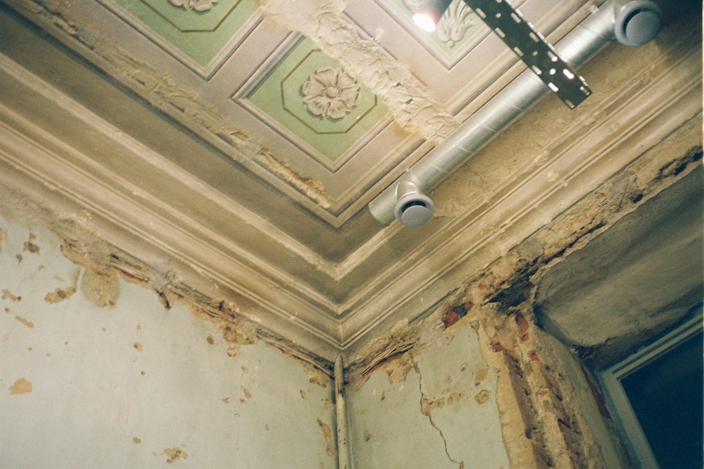 Macchie di umidità sul soffitto